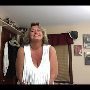 Meet your Posher, Dawn